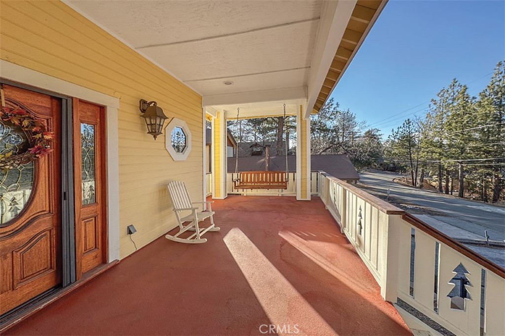 1047 Butte Avenue Property Photo 3