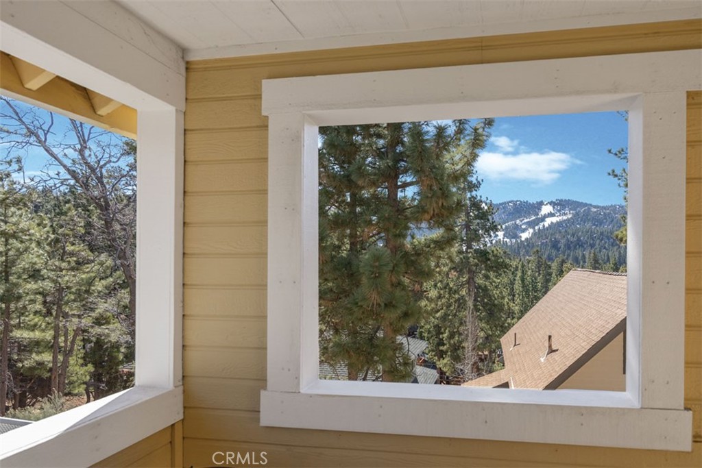 1047 Butte Avenue Property Photo 12