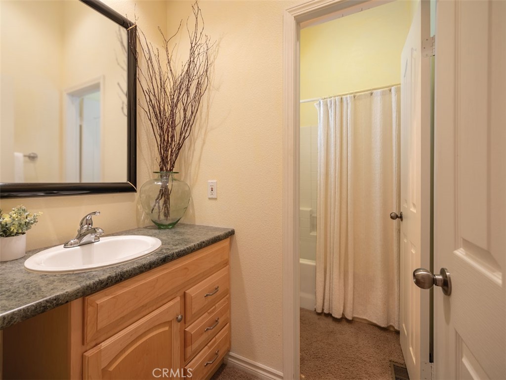 1047 Butte Avenue Property Photo 35