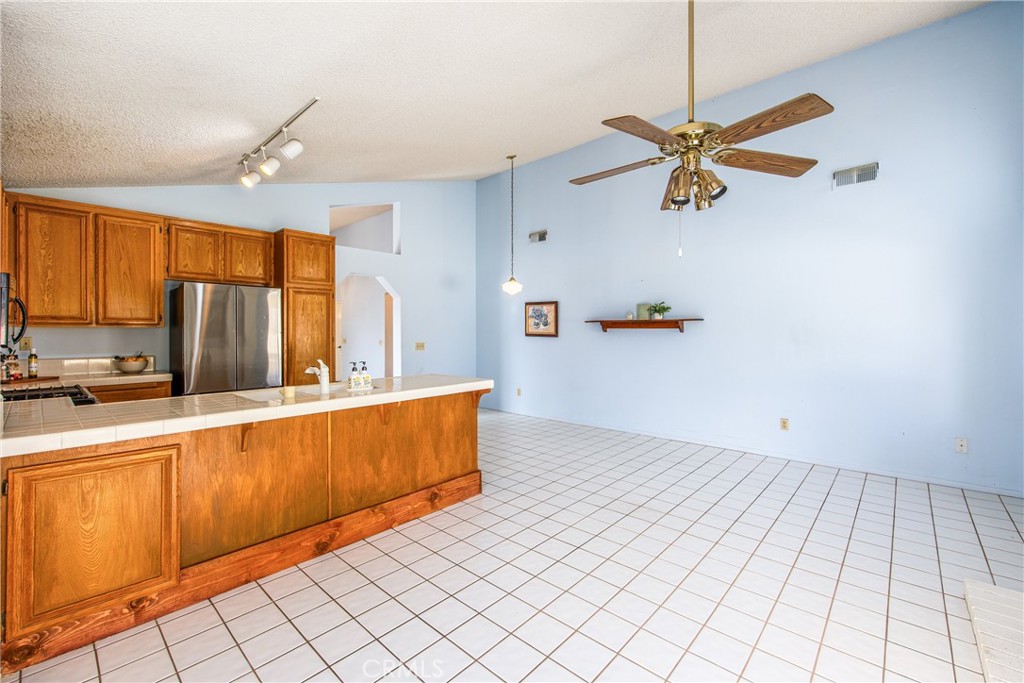 5071 Riviera Ave Property Photo 17