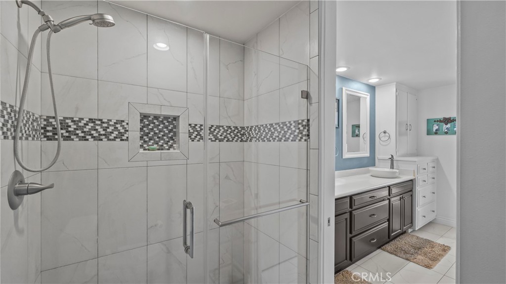 16532 Harbour Lane Property Photo 29