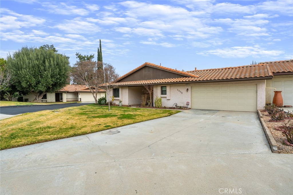 1406 Bella Vista Crest Property Photo 4