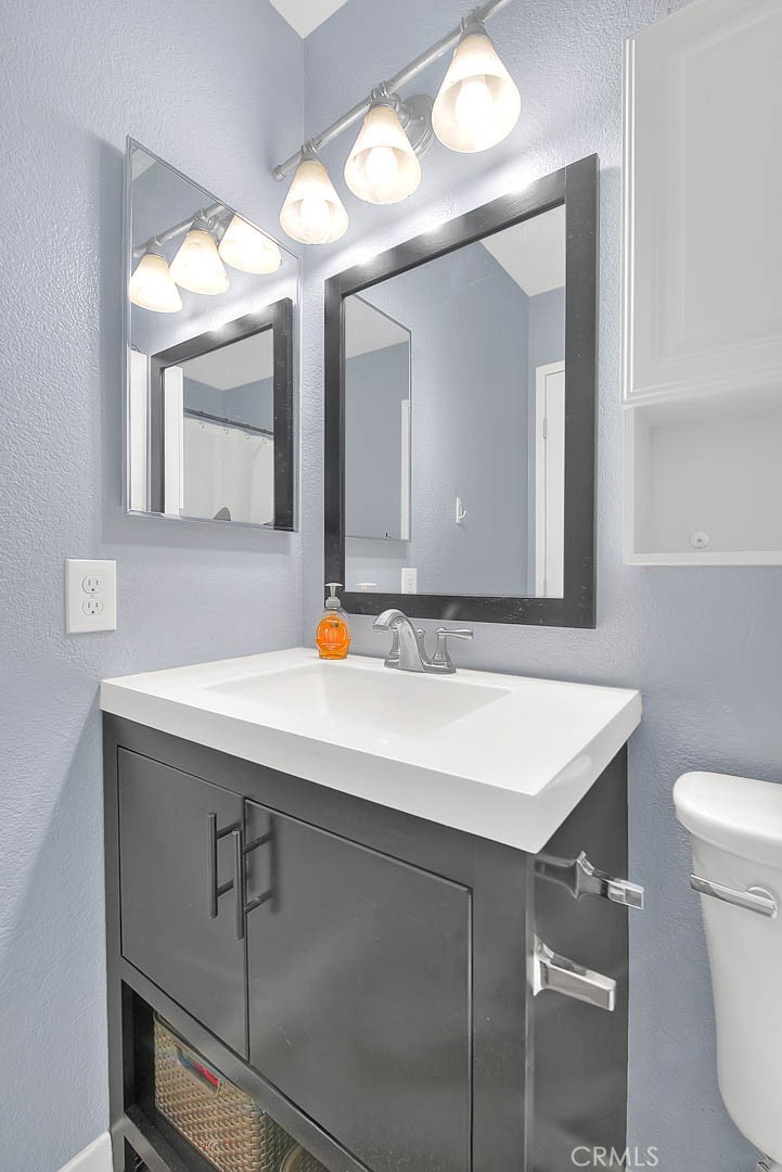 556 S Iris Avenue Property Photo 20