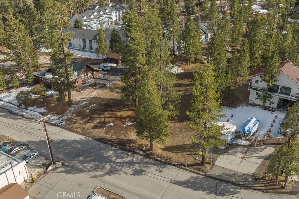 725 Cameron Property Photo 5