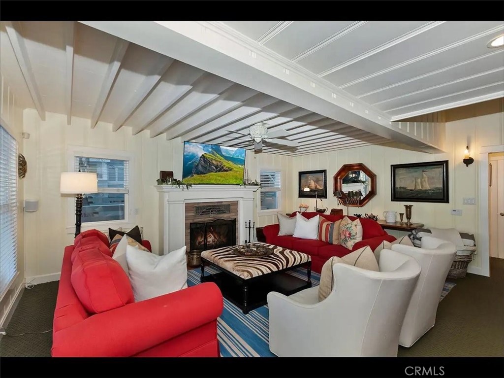 855 Lake Drive Property Photo 9