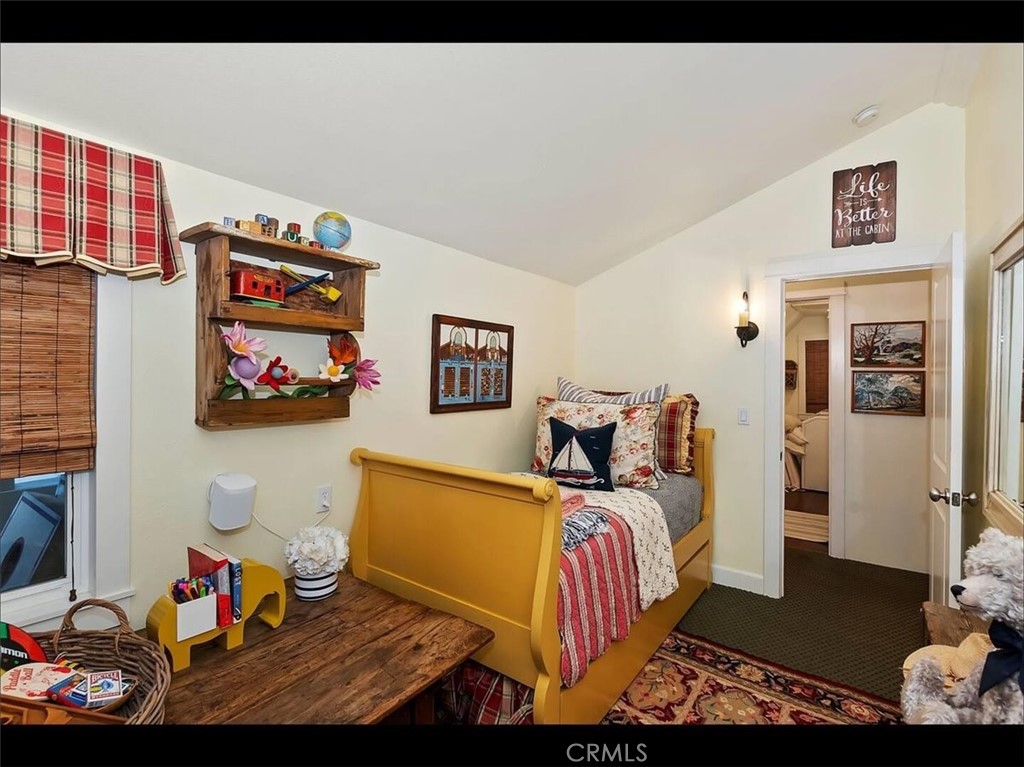 855 Lake Drive Property Photo 21