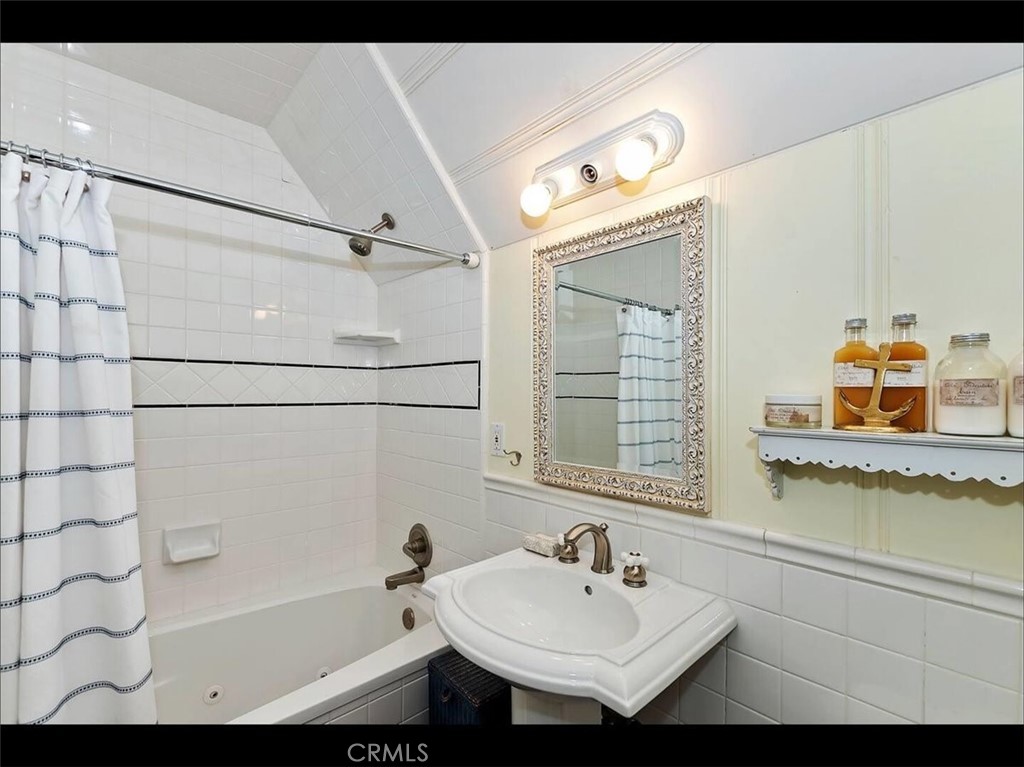 855 Lake Drive Property Photo 40