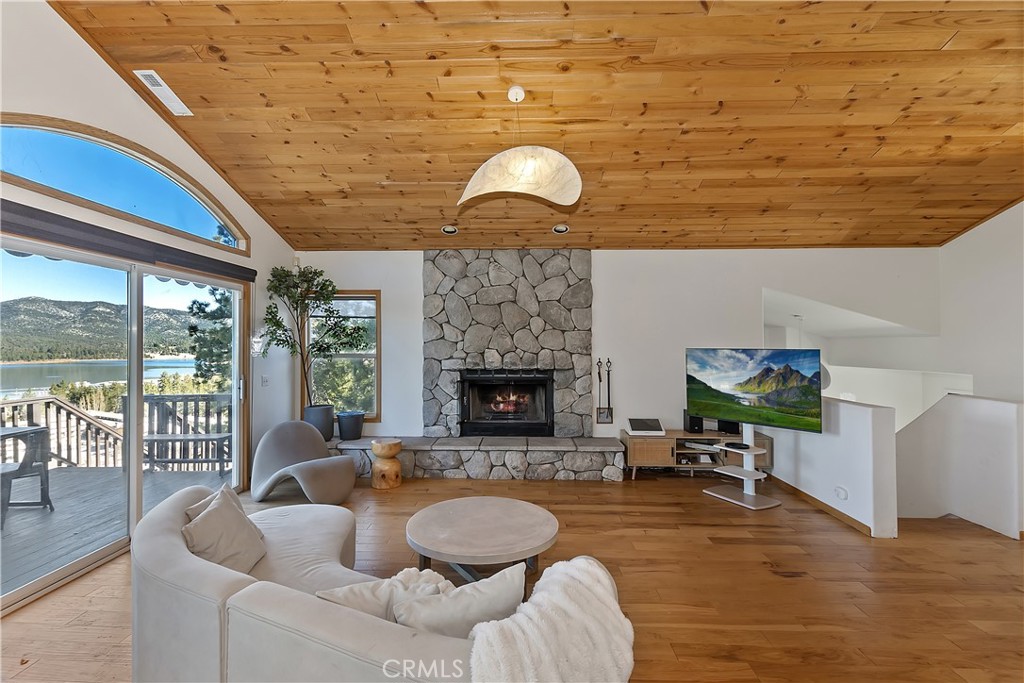 40618 Sunburst Circle Property Photo 7