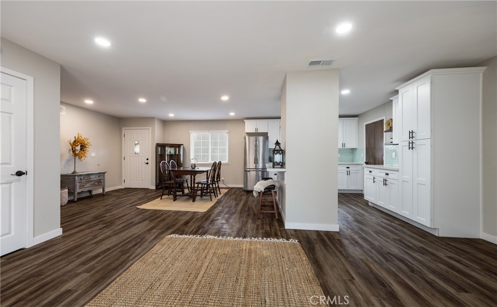 296 San Rafael Street Property Photo 6