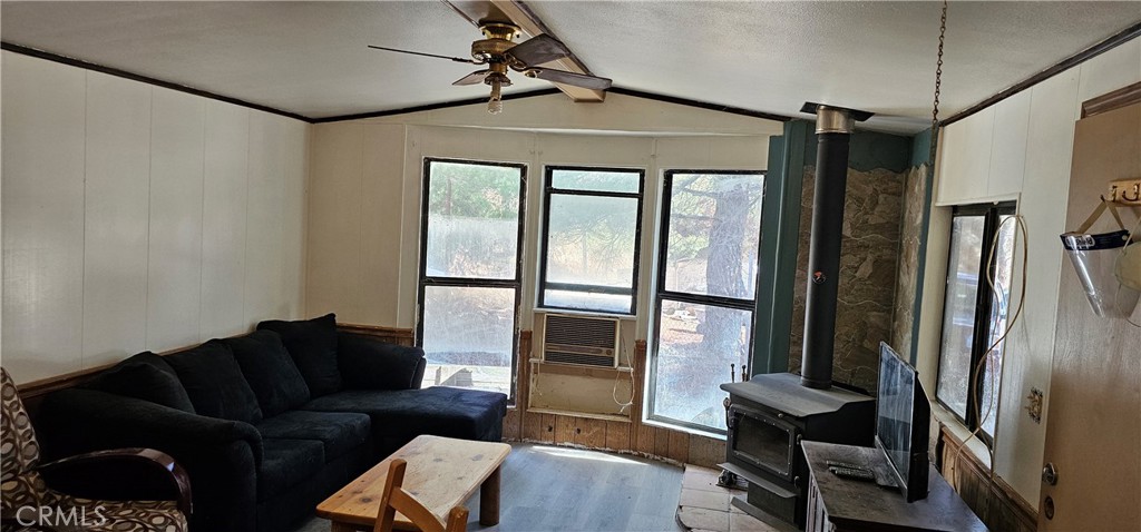 45656 Partridge Street Property Photo 4