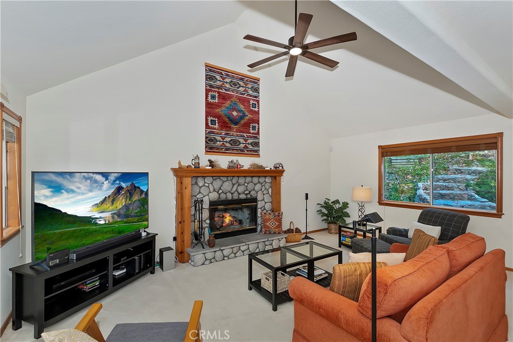 1162 Brentwood Drive Property Photo 4