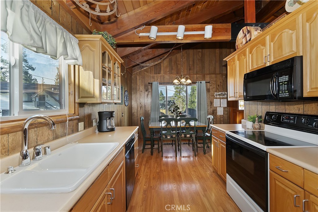 40355 Cliff Lane Property Photo 14