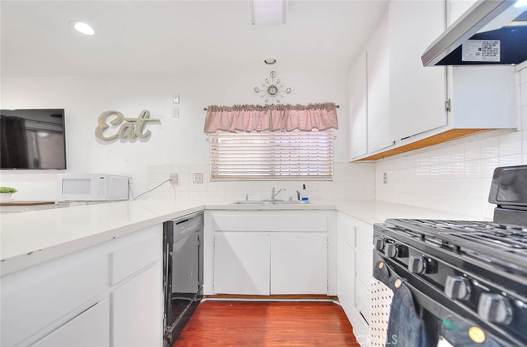 7980 Oleander Avenue Property Photo 23