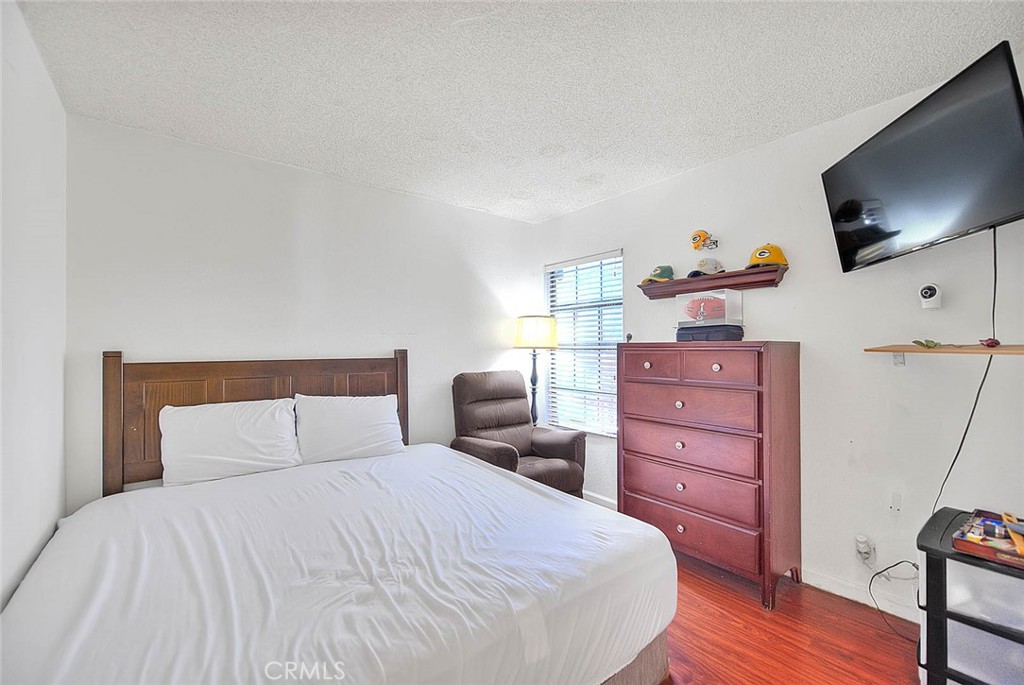 7980 Oleander Avenue Property Photo 26