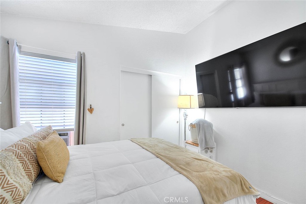 7980 Oleander Avenue Property Photo 32