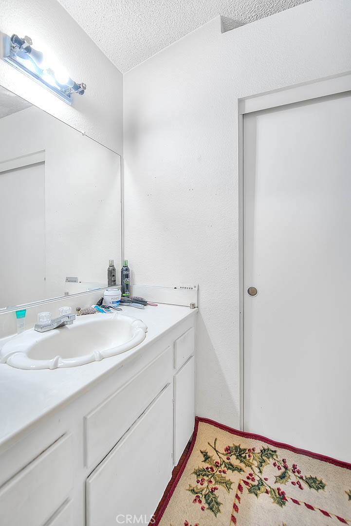 7980 Oleander Avenue Property Photo 39