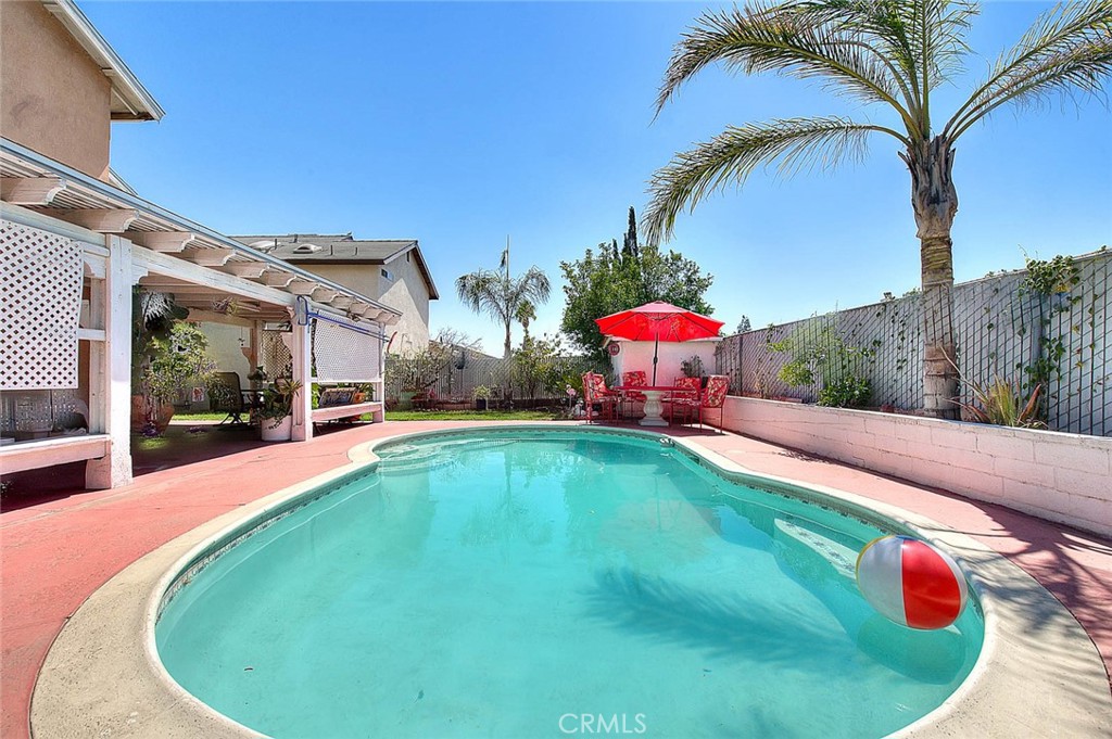 7980 Oleander Avenue Property Photo 47