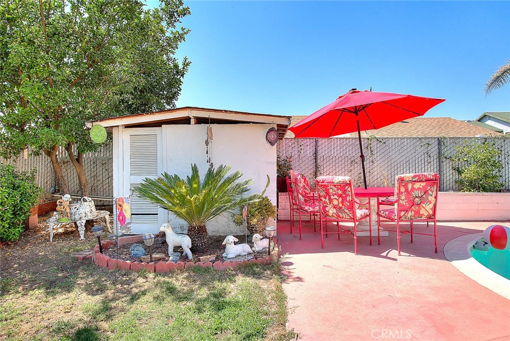 7980 Oleander Avenue Property Photo 51