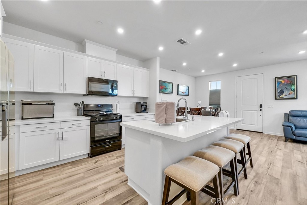 420 N Glenwood Avenue Property Photo 12