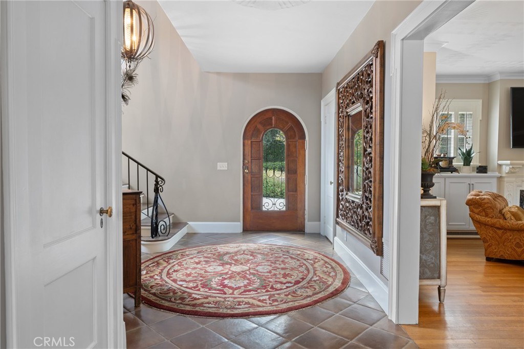 1205 W Highland Avenue Property Photo 8
