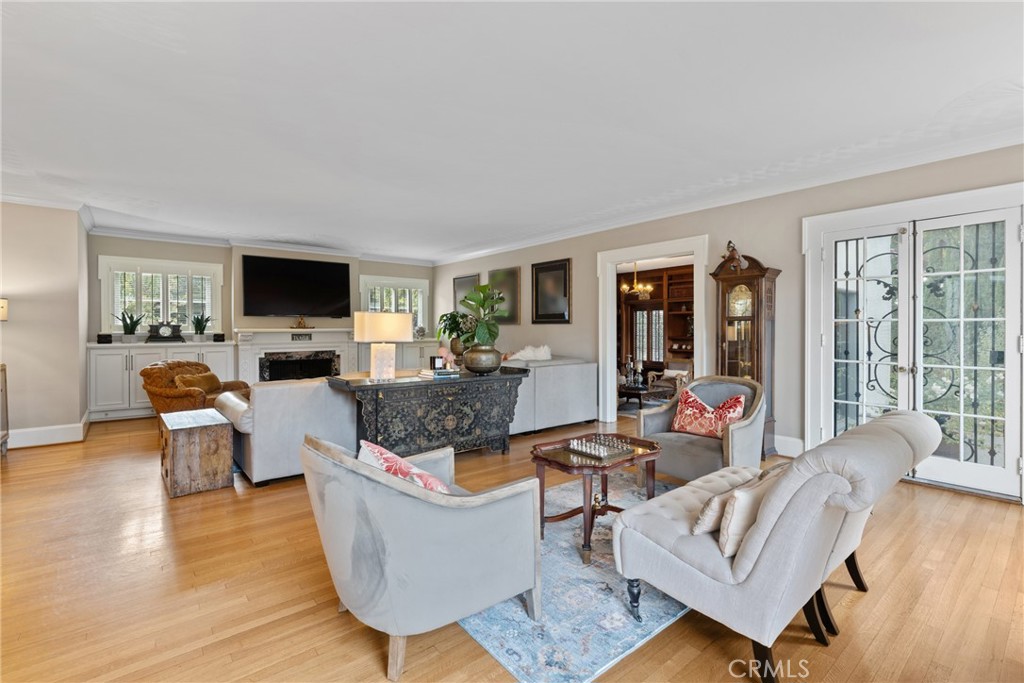 1205 W Highland Avenue Property Photo 12
