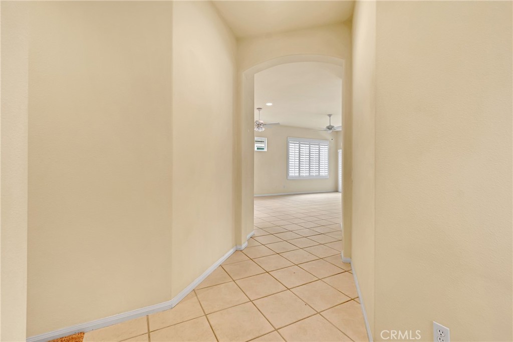 381 Brooklawn Drive Property Photo 8