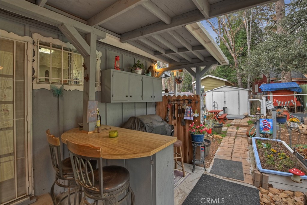 477 Pyramid Drive Property Photo 4