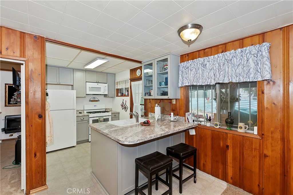 477 Pyramid Drive Property Photo 10