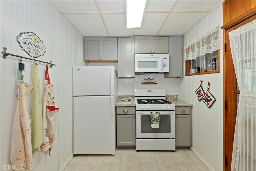 477 Pyramid Drive Property Photo 11