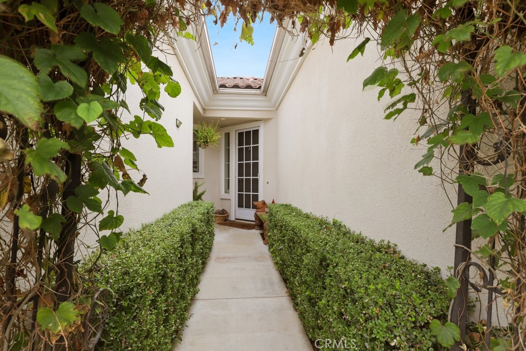 1119 Silverleaf Canyon Rd Property Photo 4