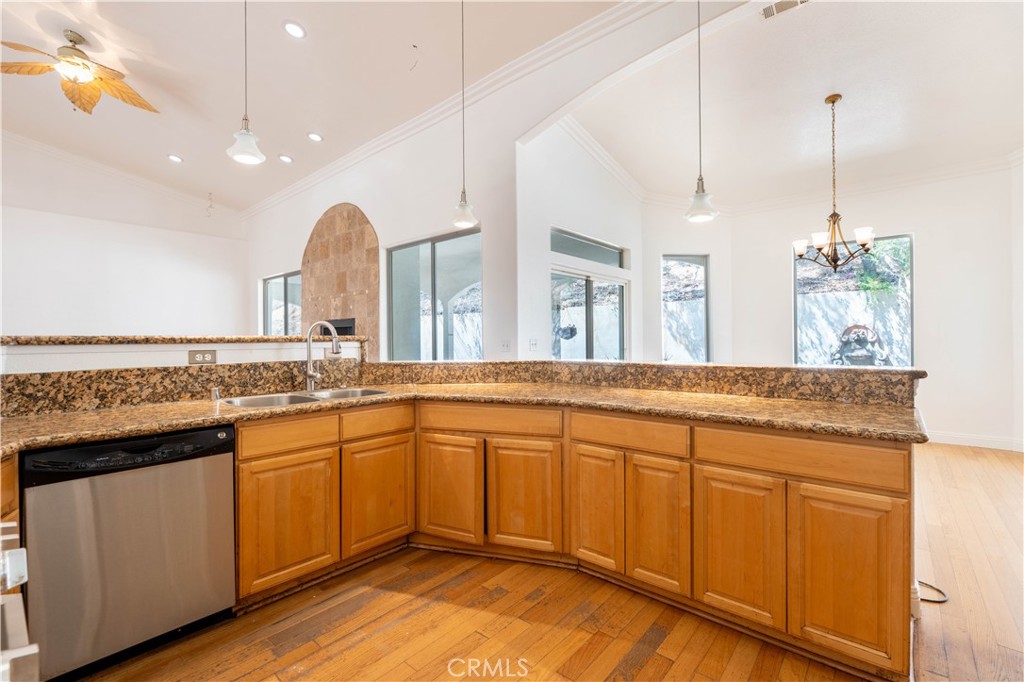 17788 Buckthorn Avenue Property Photo 14