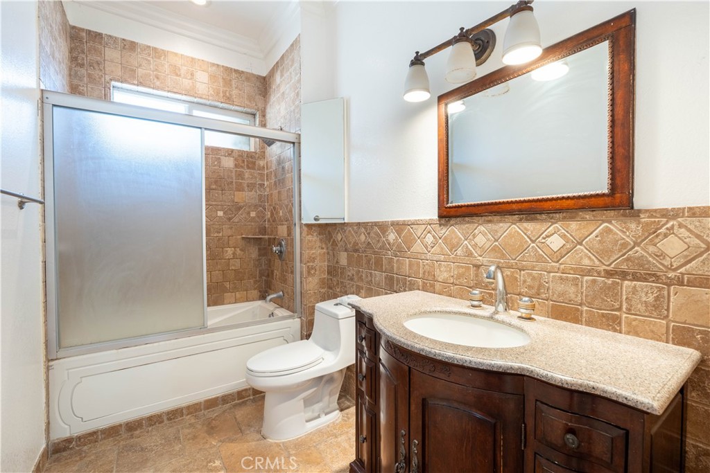 17788 Buckthorn Avenue Property Photo 28