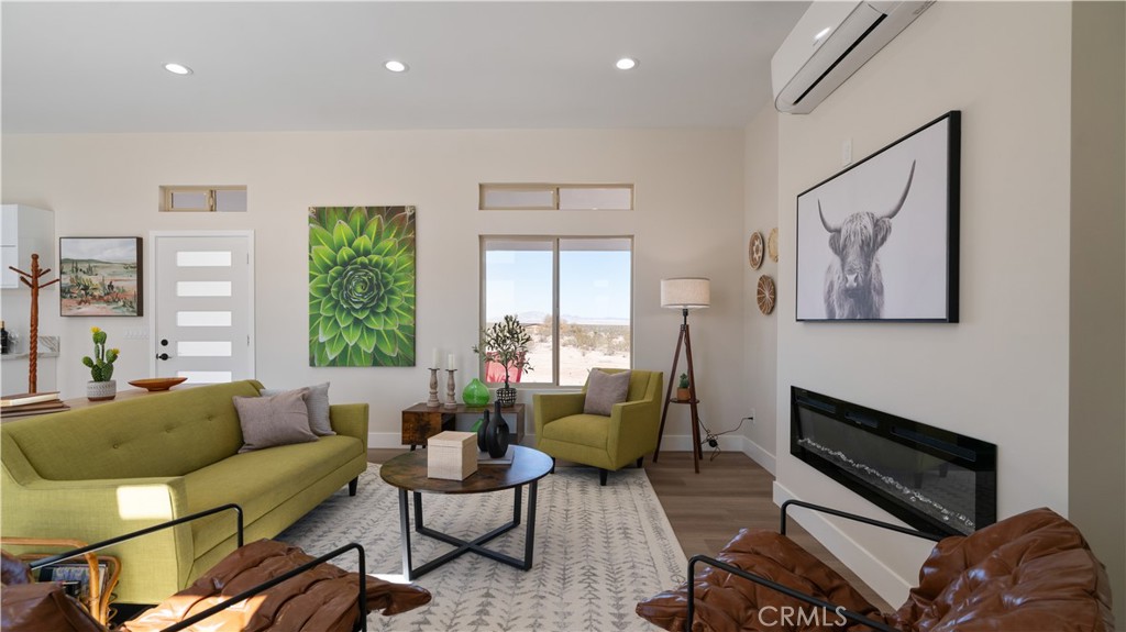 1175 Center Avenue Property Photo 12