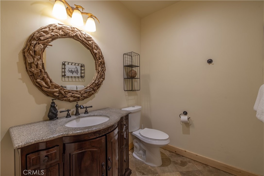 43625 Wolf Road Property Photo 28
