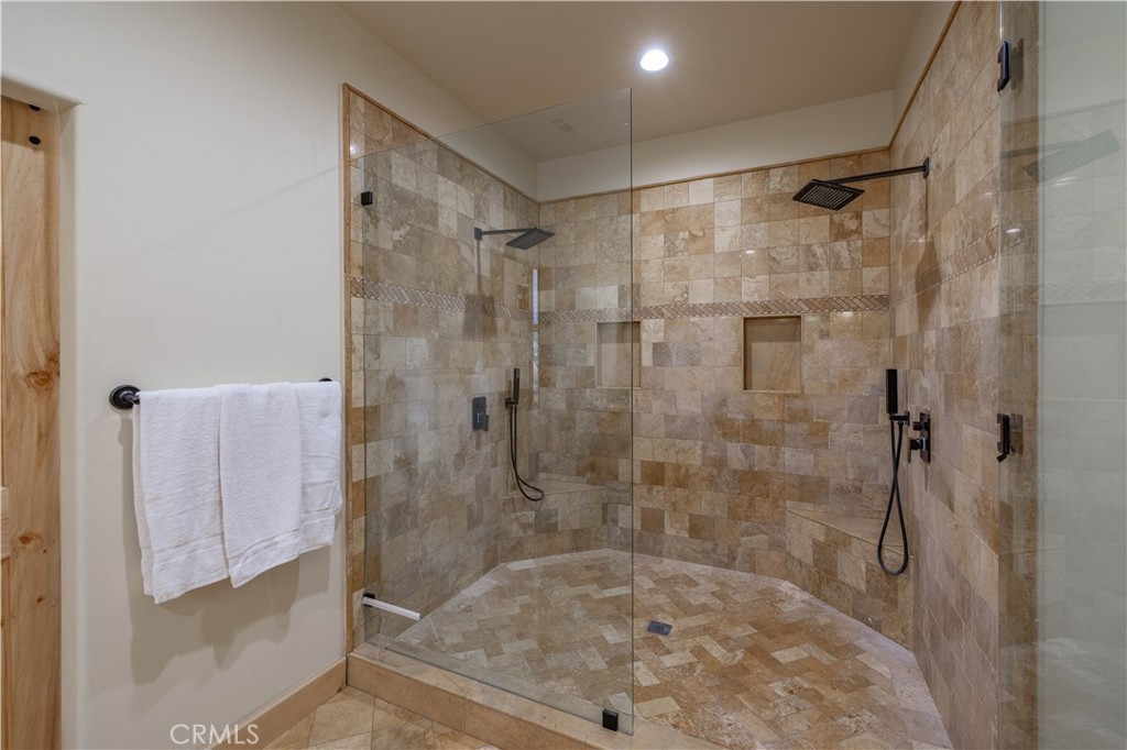 43625 Wolf Road Property Photo 36