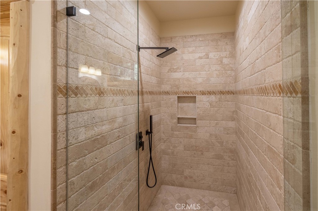 43625 Wolf Road Property Photo 41