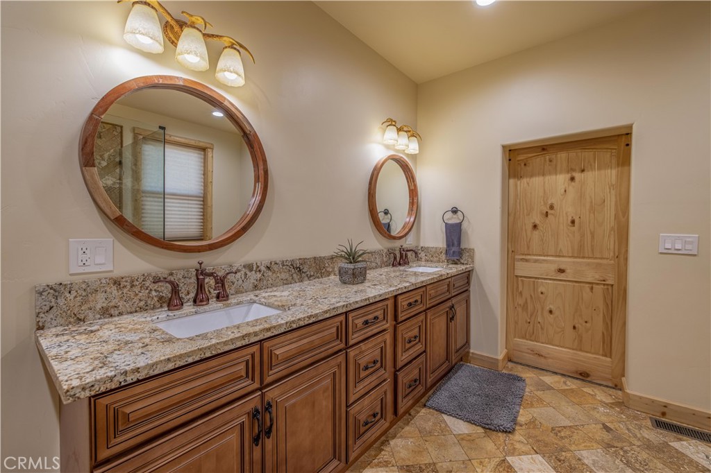 43625 Wolf Road Property Photo 45