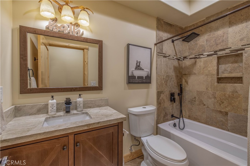 43625 Wolf Road Property Photo 51