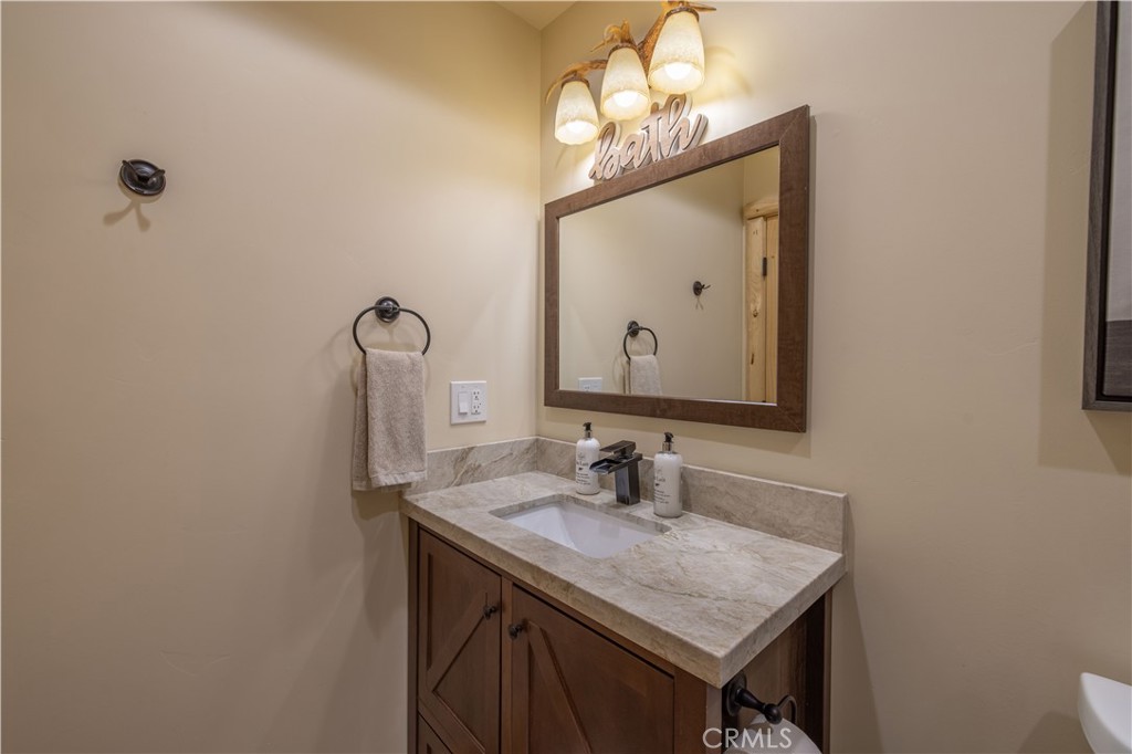 43625 Wolf Road Property Photo 52