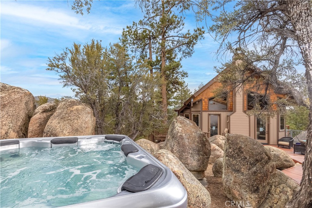 42848 Eagle Flight Place Property Photo 3