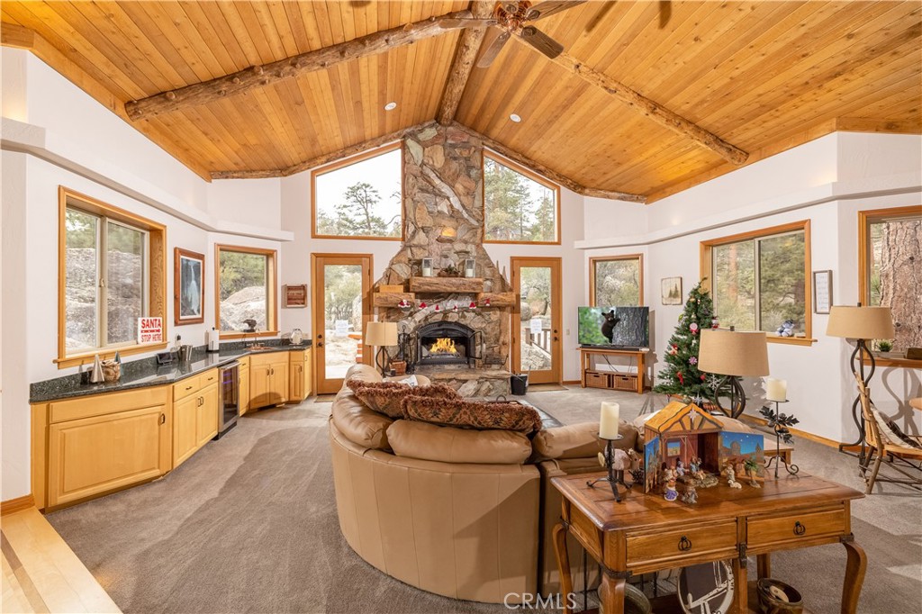 42848 Eagle Flight Place Property Photo 6