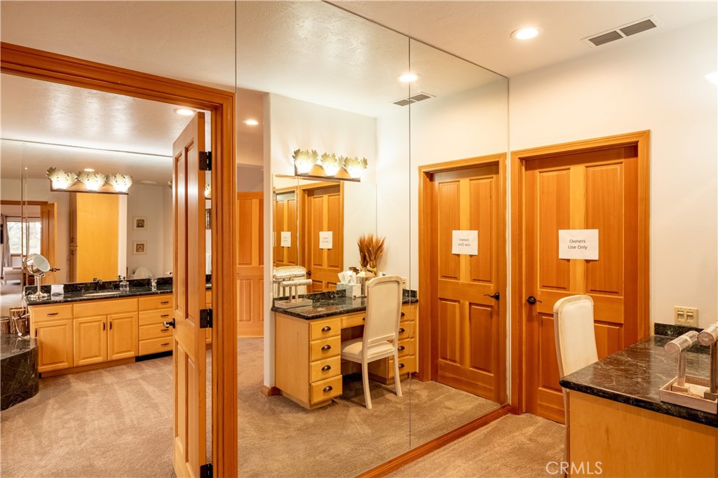 42848 Eagle Flight Place Property Photo 18