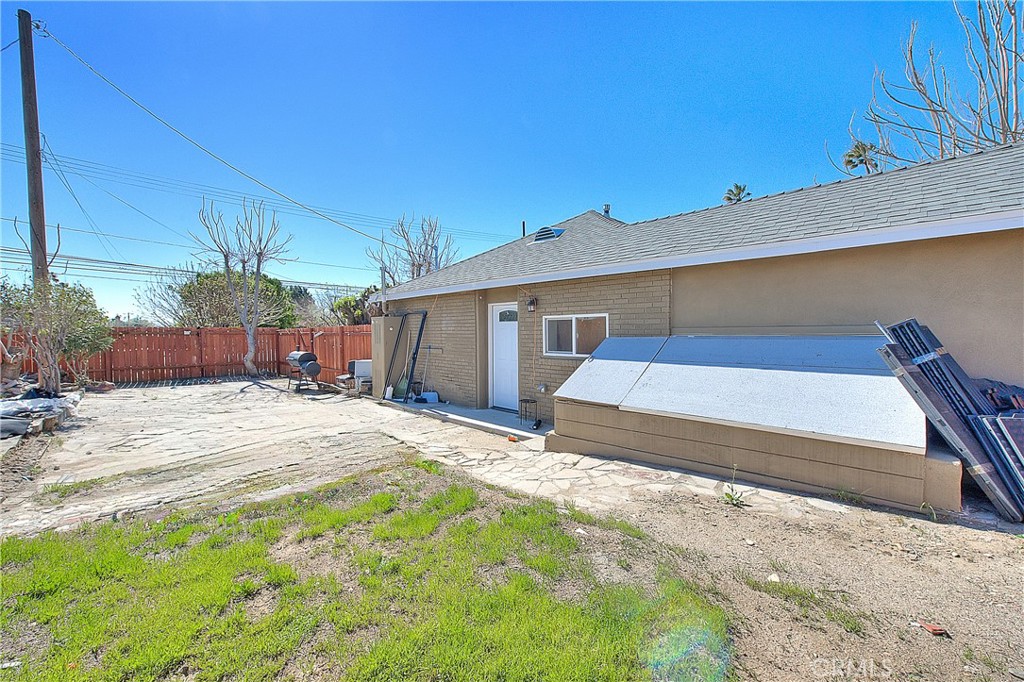 9279 Mango Avenue Property Photo 31