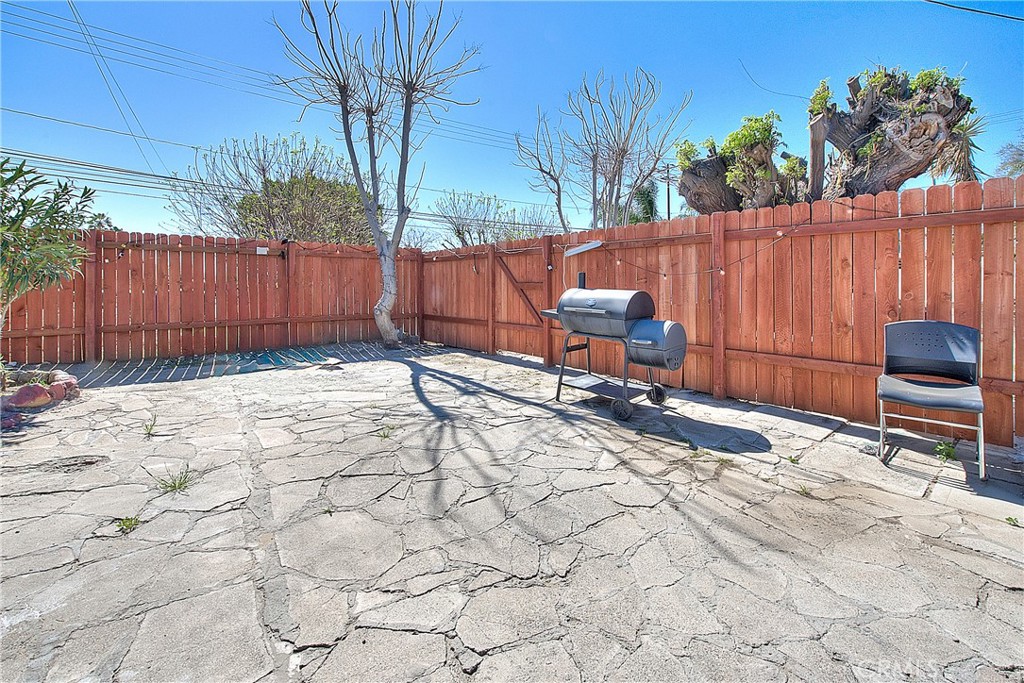 9279 Mango Avenue Property Photo 34