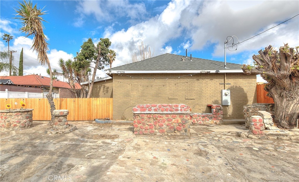 9279 Mango Avenue Property Photo 35