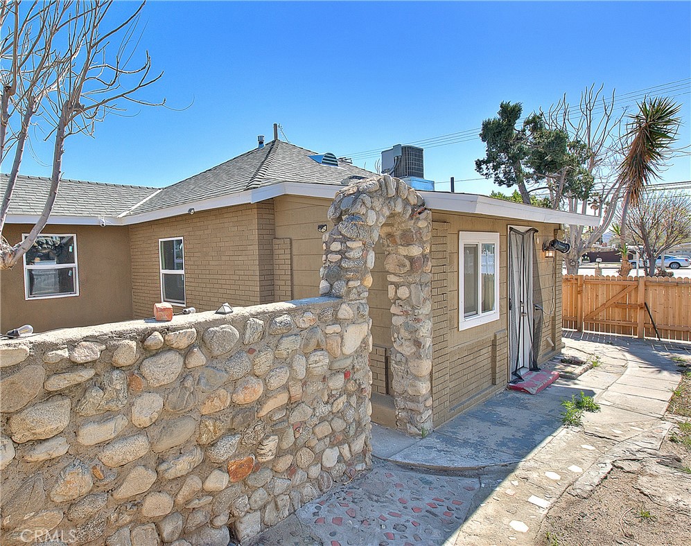 9279 Mango Avenue Property Photo 38