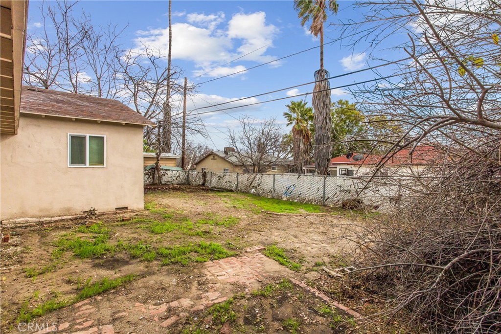 2447 Victoria Street Property Photo 41