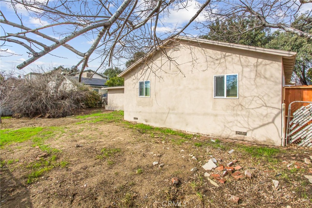 2447 Victoria Street Property Photo 42