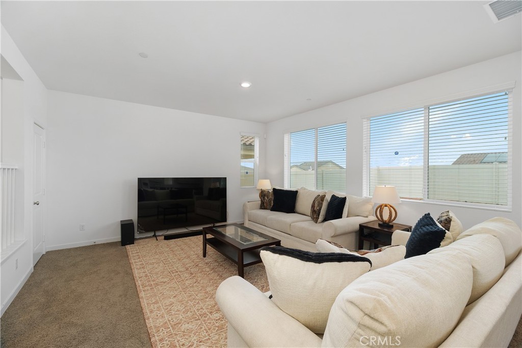 36936 Buccella Lane Property Photo 9