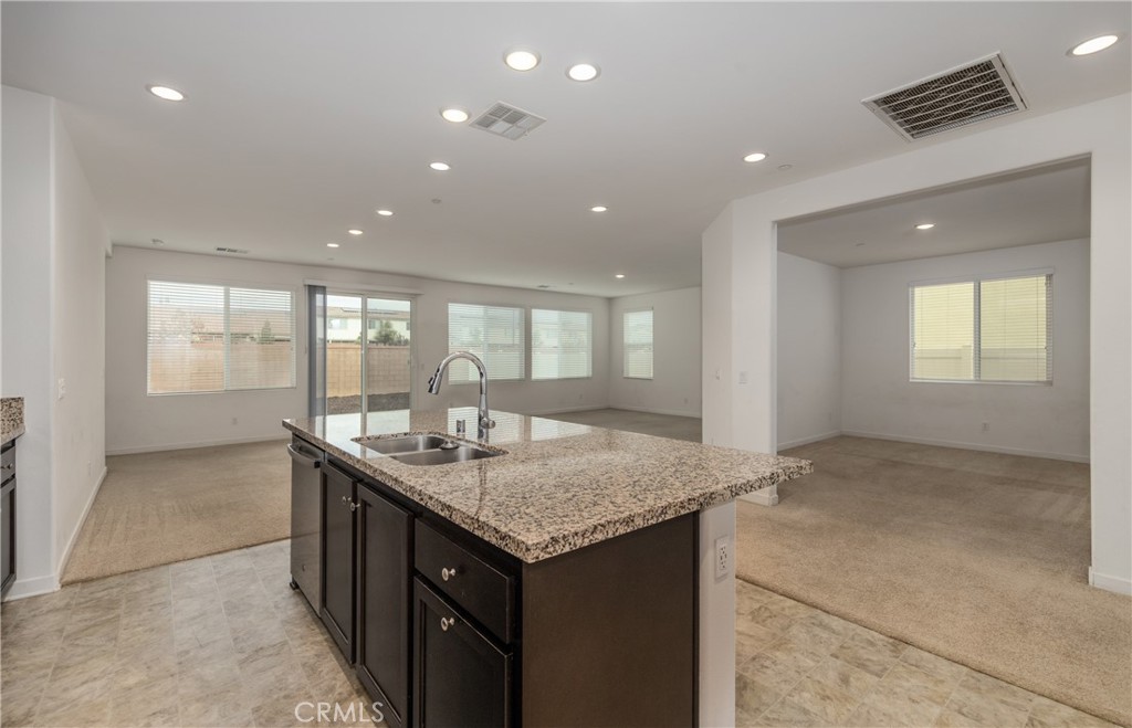 5799 Falcon Way Property Photo 7